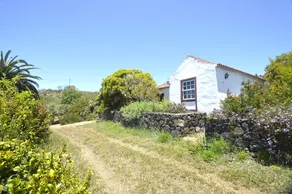 Casa Rural El Jócamo by Isla Bonita - Image 2