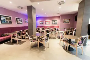Sunotel Club Central - Image 3