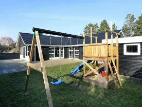 Suave Holiday Home in Vejers Strand near Sea - Image 2