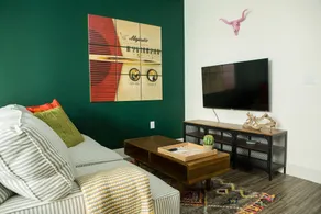Chic Apts at The Domain by WanderJaunt - Image 4