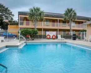 Quality Inn N A S -Corry - Image 2