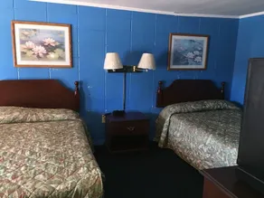 Budget Inn - Image 3