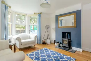 3 Bedroom House With Parking in Bath - Image 3