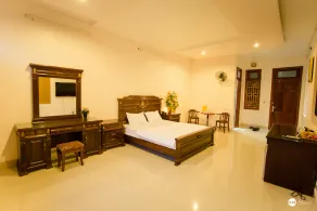 Roxy Hotel - Image 5