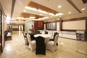 Hotel Rolex Inn - Image 5