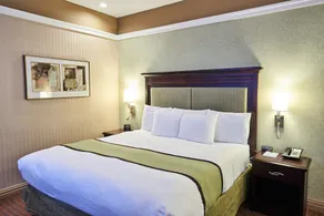 Hotel 46 Times Square - Image 3