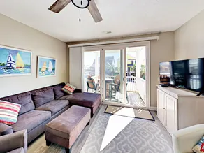 Second-row 4br Townhome W/ Ocean Views 4 Bedroom Townhouse - Image 2