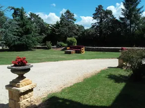 Chateau De Rouffiac - Image 4