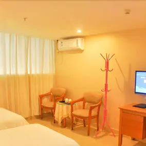 Zihuayuan Hotel (Shenzhen Dameisha Metro Station) - Image 2