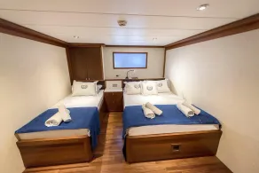 Ada Dreams / Boat - Image 5
