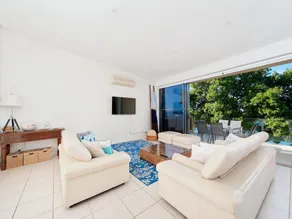 Kooyonga, 3/211 Soldiers Point Road - Image 2