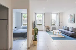 Splendid Bright and Spacious apt - Image 3