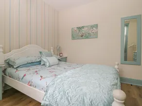 Worth Valley Cottage - Image 3