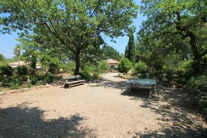 Les Glycines - Image 4