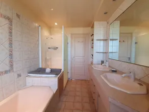 Spacious Villa in Languedoc-roussillon With Private Swimming Pool - Image 3