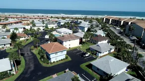 Surf Crest 45 - Pet Friendly -2 Br , Updated With A True Open, Bright And Airy Feel, Located In An Ocean-front Community With Pool And Pet Friendly 2 Bedroom Cottage - Image 4