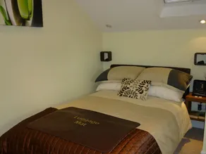 Orchard cottage - Image 2
