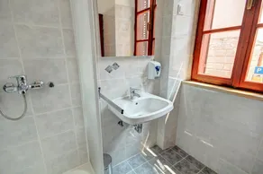 City Point Rooms - Image 4