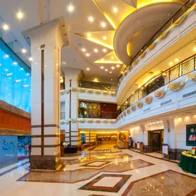 Zhuhai 2000 Hotel (Lovers Road Grand Theatre) - Image 2