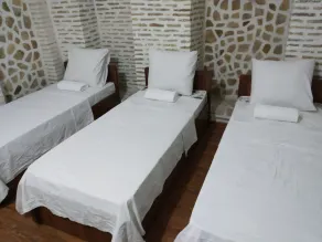 Ohun Caravan Sarai 19 Century Hostel - Image 5