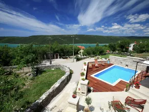 Authentic Holiday Home in Barban with Swimming Pool - Image 3