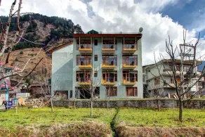 Hotel Snow Country - Image 4