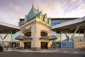 Fairmont Gold at Fairmont Vancouver Airport - Image 5
