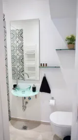 Industrial Style Studio in Athens - Image 5