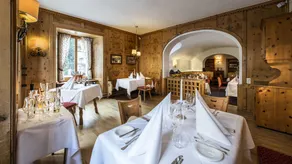 Hotel Engiadina - Image 5