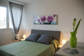 Santa Sofia Apartments - Image 2