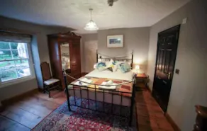 Inn at the sticks - Image 5