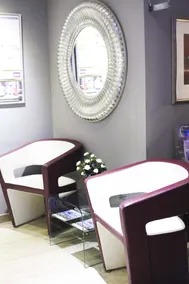 Pebbles Boutique Aparthotel - Image 4