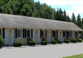 The Weathervane Motel - Image 5