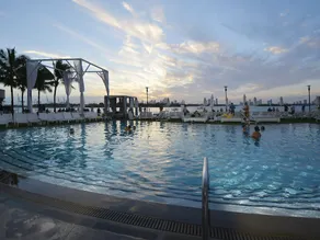 Huge Suite 3 Rooms up to 9p - 5 Hotel Sobe #916 - Image 2