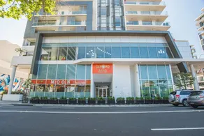Spacious Central Apartment Walking Distance To Beach - Image 5