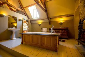 Great House - Image 4