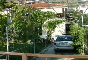 Apartment Zarko - 20 m from beach - Image 3