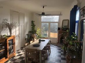 Green Home - Image 2