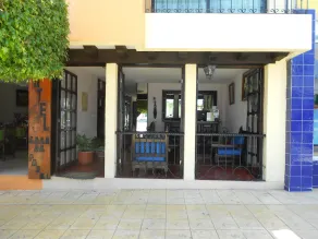Hotel & Restaurante Casa de Pakal - Image 3