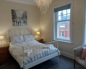 Remarkable 2-bed Apartment in Morpeth - Image 3