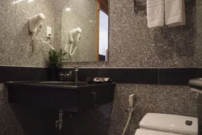 Mai Villa Hotel Phu My Hung - Image 2