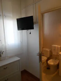Valencia Hostal - Image 5