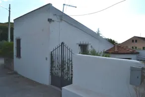 House With 2 Rooms in Enna, With Wonderful Lake View, Enclosed Garden - Image 3