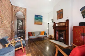 Newcastle Short Stay Accommodation - 9 Alfred Street - Image 2