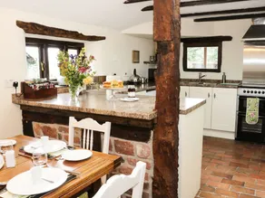 7 Gretton - Image 2
