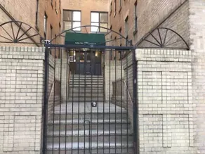 Two Bedroom Apartment Located in Inwood in Upper Manhattan - Image 5
