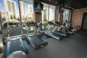 BW Miami Vacation Rentals at Beachwalk Resort - Image 4