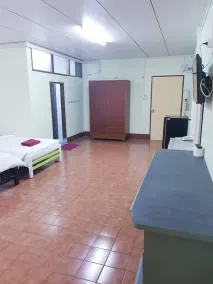 JR Guest House - Image 5