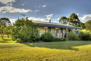 Cottages on Lovedale - Cottage No. 2 - Image 5