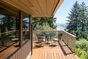 Neah-kah-nie Treasure by Avantstay Secluded in Lush Greenery w/ Ocean Views & Hot Tub - Image 4